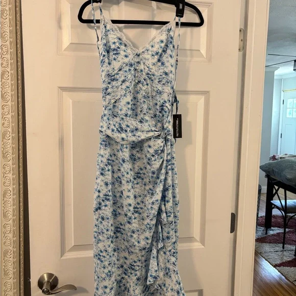 blue floral dress pretty little thing Pleated Dress Pretty Little Thing Floral Wrap Dress Pleated Dress Pretty Little Thing Floral Wrap Dress Outlet